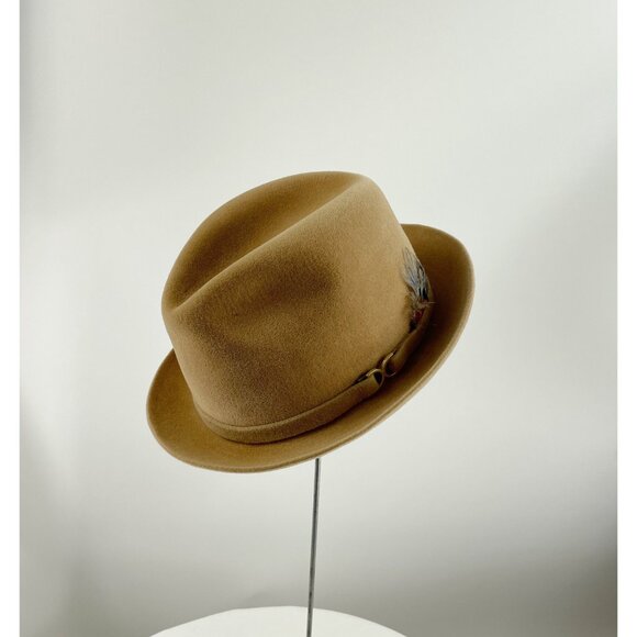 1950s Wool felt fedora with box by Dobbs tan color with feather and harness size - Picture 3 of 10